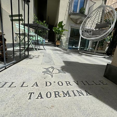 Villa D'Orville Luxury Suites 陶尔米纳 外观 照片