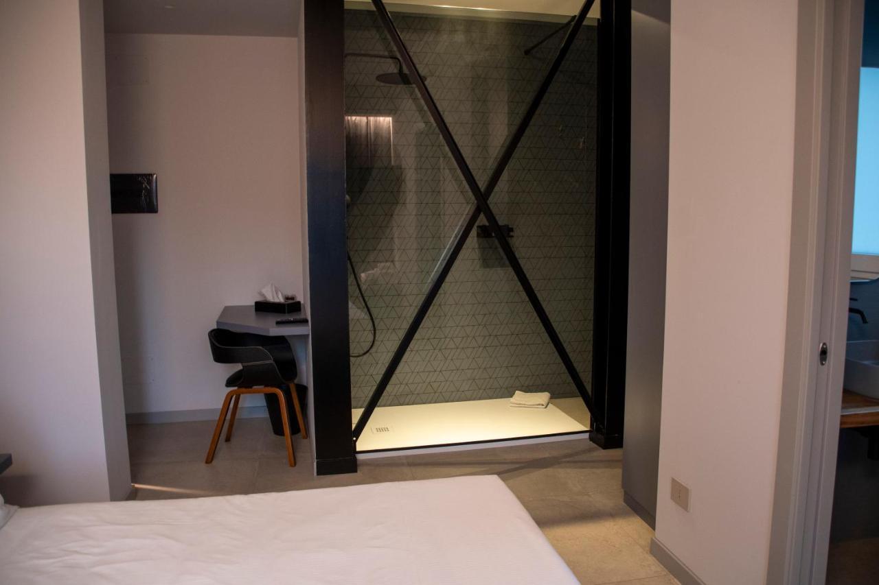 Villa D'Orville Luxury Suites 陶尔米纳 外观 照片
