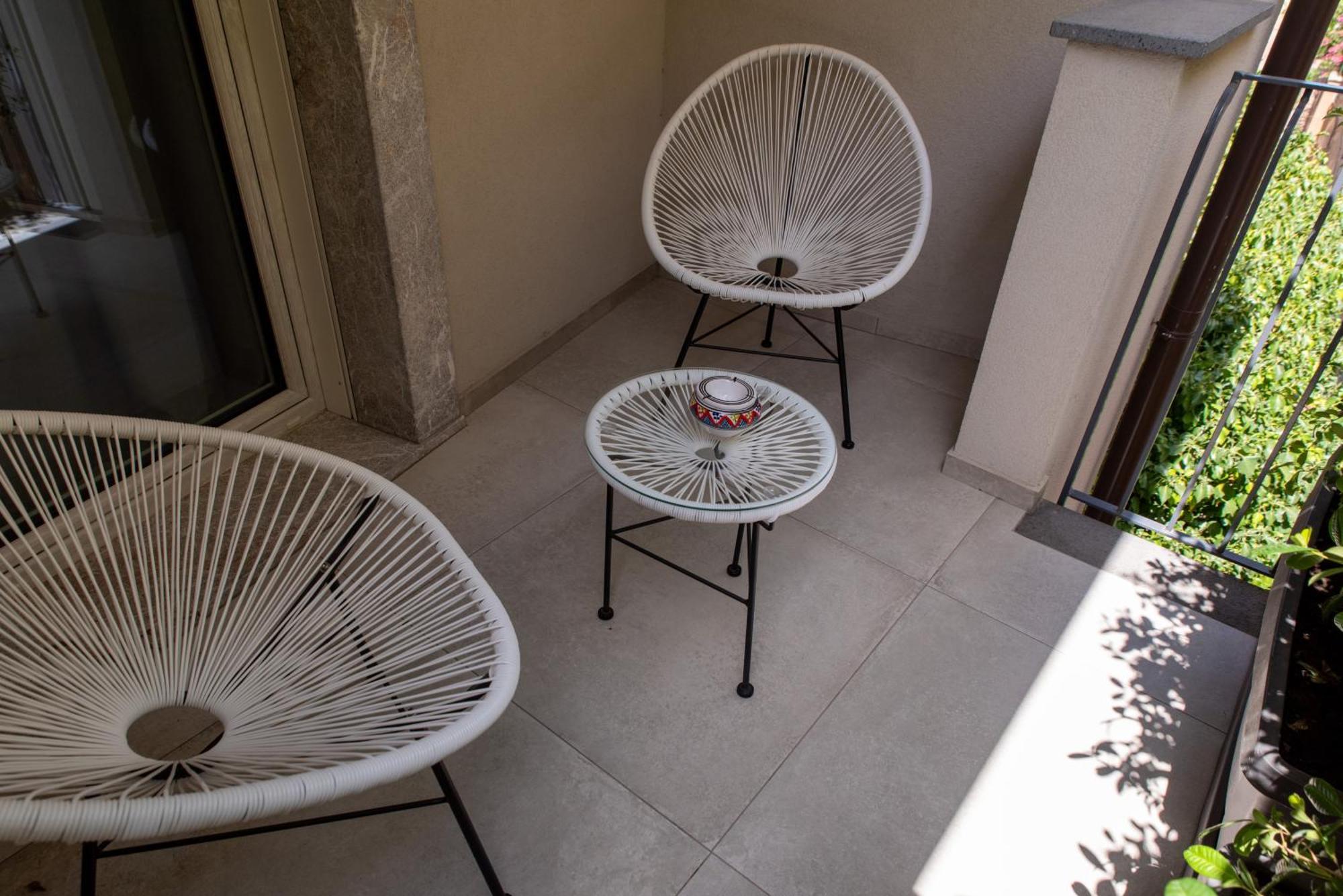 Villa D'Orville Luxury Suites 陶尔米纳 外观 照片