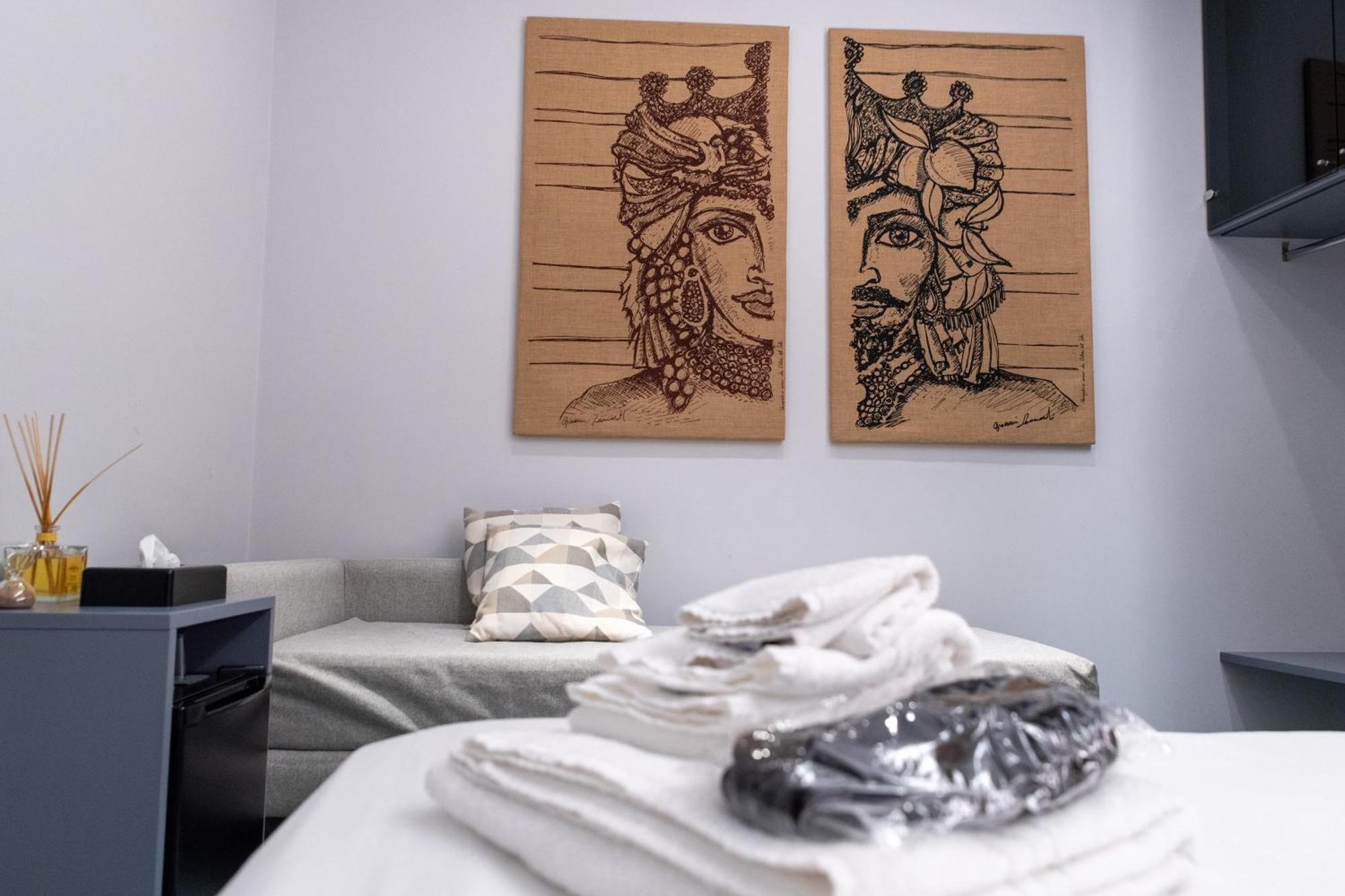 Villa D'Orville Luxury Suites 陶尔米纳 外观 照片